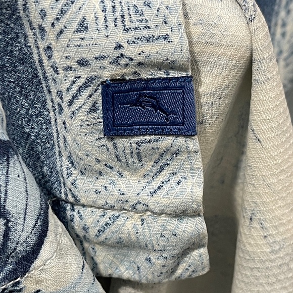 Tommy Bahama 100% Silk Hibiscus Heights Scandia Blue Hawaiian Short Sleeve Shirt - Picture 5 of 7